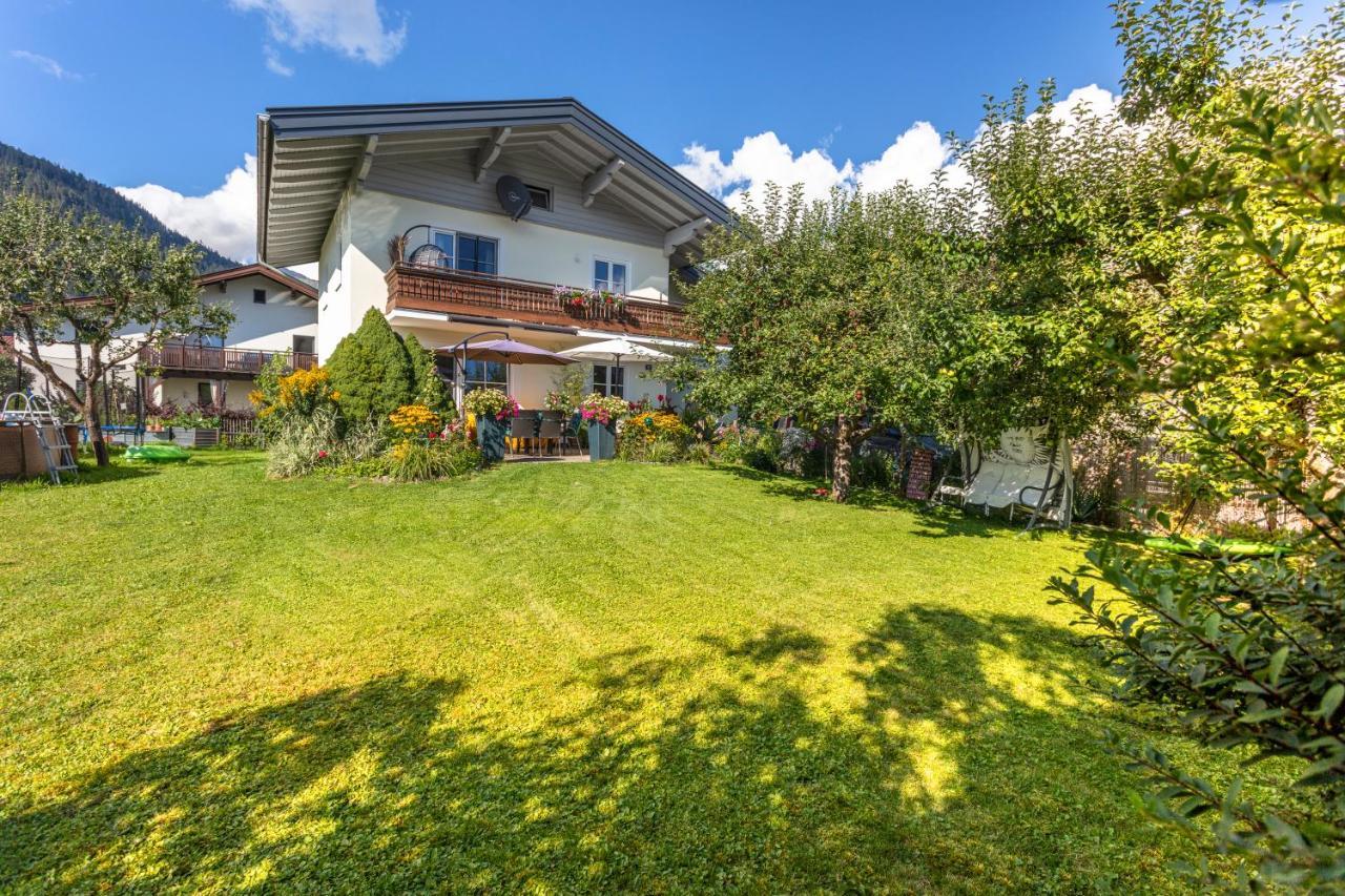 Ferienwohnung Weitblick Saalfelden Buitenkant foto